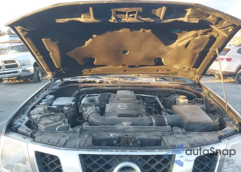 2013 Nissan Frontier Pro-4X из США, поврежденный, VIN 1N6AD0EV7DN742978